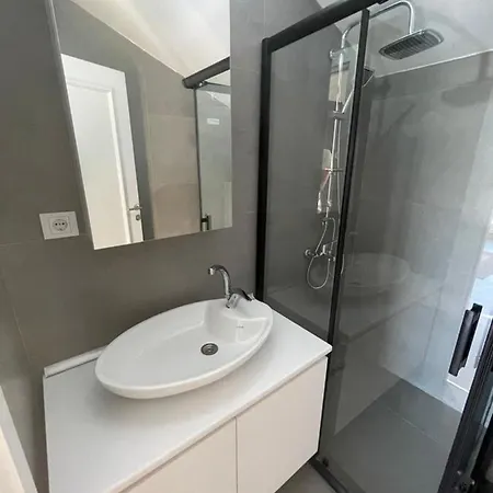 Апартаменты Brand New Building In Kundu, In The Heart Of *
